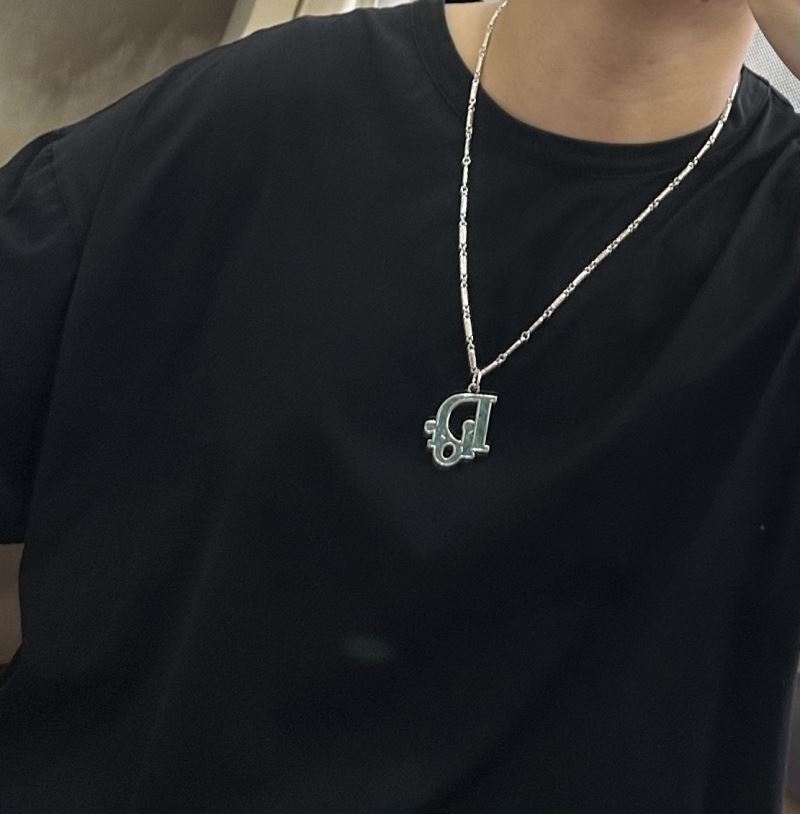 chr1st1an D10r necklaces